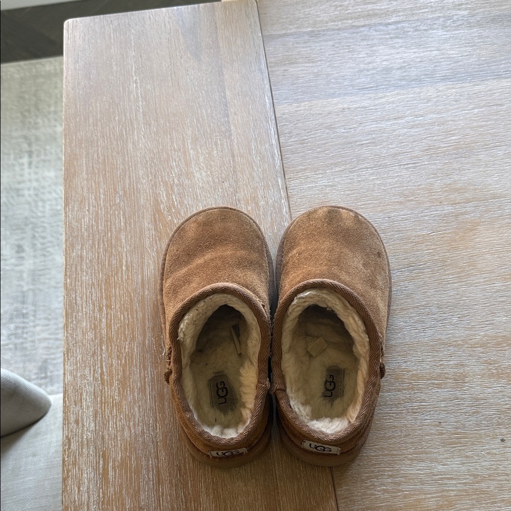 UGG Kids Tan Suede Slippers